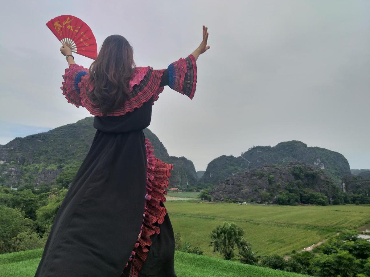 Hang Mua Central Homestay نينه بينه المظهر الخارجي الصورة