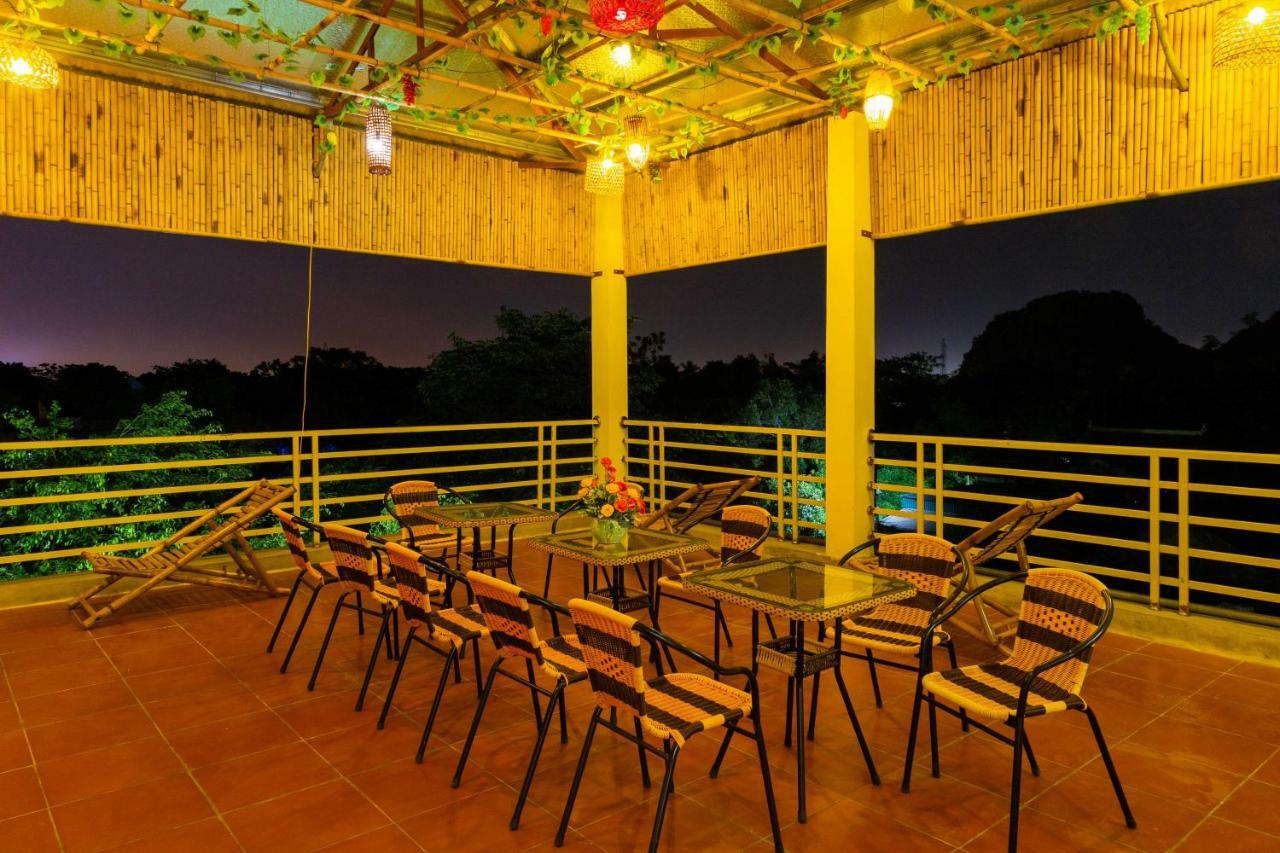 Hang Mua Central Homestay نينه بينه المظهر الخارجي الصورة
